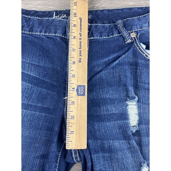 Ariya Jeans Women’s Size 20 Jeans Embroidered Flap Pocket Embellished 40x31 - Picture 6 of 11